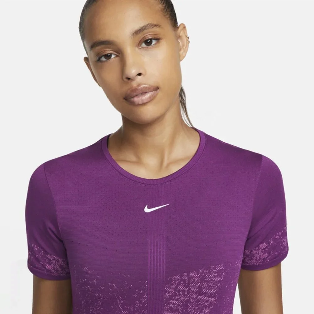 Nike  Dri-FIT ADV Short Sleeve Aura Top